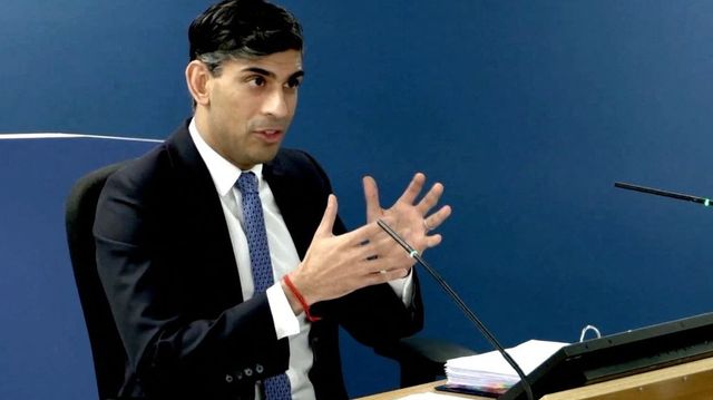 UK PM Rishi Sunak expresses deep regret for pandemic losses as he faces inquiry