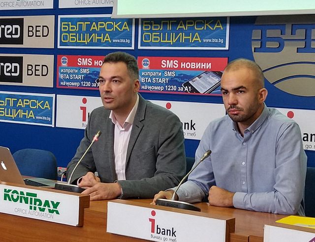Фотограф съди Момчил Неков, ползвал негова снимка за билбордове