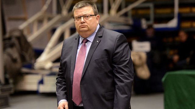 Цацаров подава оставка като главен прокурор
