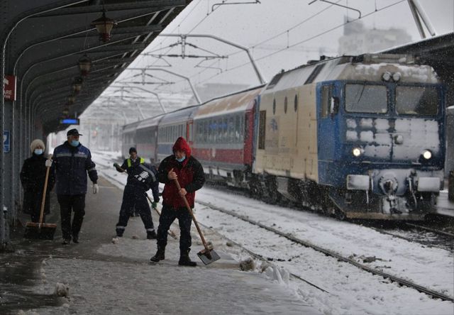 Mersul trenurilor, afectat pe ruta Gara de Nord-Aeroportul Otopeni