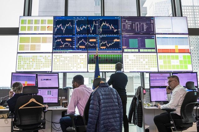 Borsa: Europa brillante, sale Wall Street, Milano +1,25%