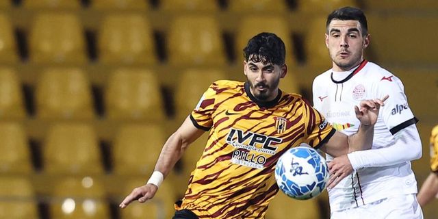 Pugno a un calciatore del Benevento: il sindaco Mastella chiede scusa