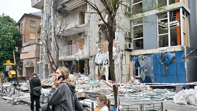 Mosca, 'abbattuti 112 droni in tre ore, 6 verso capitale'