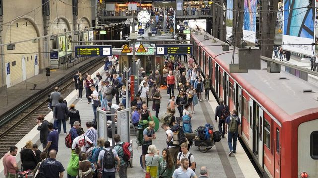 Refugiată ucraineană, ucisă în Germania după ce a fost împinsă în fața trenului