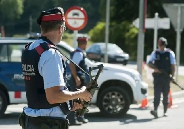 Muere un mosso en Lleida por disparos de su suegro | Canarias7