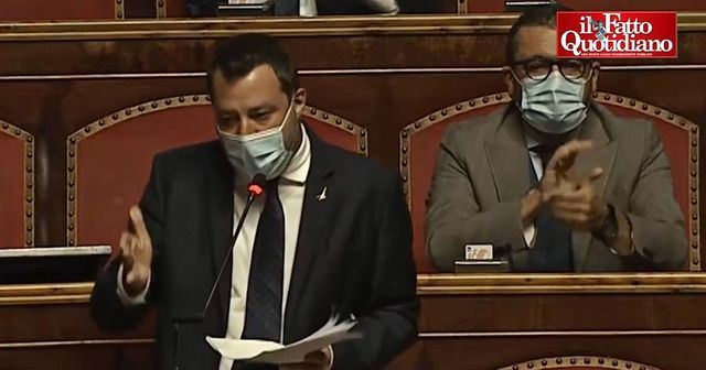 Salvini, attacco al ministro Lamorgese: «Sui no pass si prenda le sue responsabilità, così neanche in Cile»