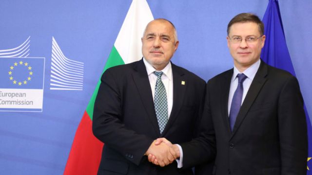 ЕК извади България от групата на държави с икономически дисбаланси