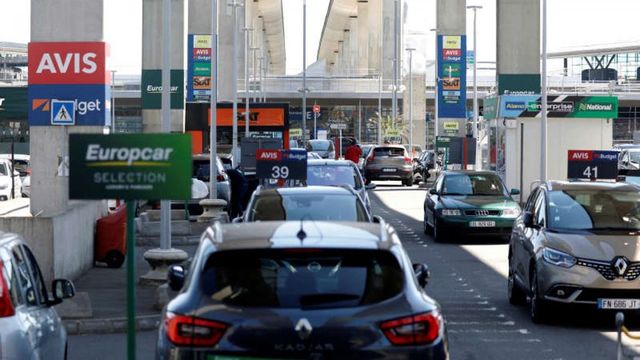 Franța își va redeschide treptat frontierele externe Schengen, începând cu 1 iulie