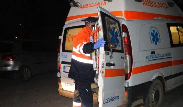 O fetiță de 10 ani din Dâmbovița a murit după ce a luat o pastilă de cap