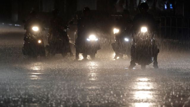 Thousands Evacuated As Typhoon Haikui Heads For Taiwan