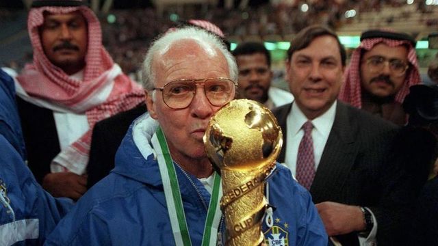 Primul fotbalist, care a cîștigat Cupa Mondială ca jucător și antrenor, s-a stins din viață