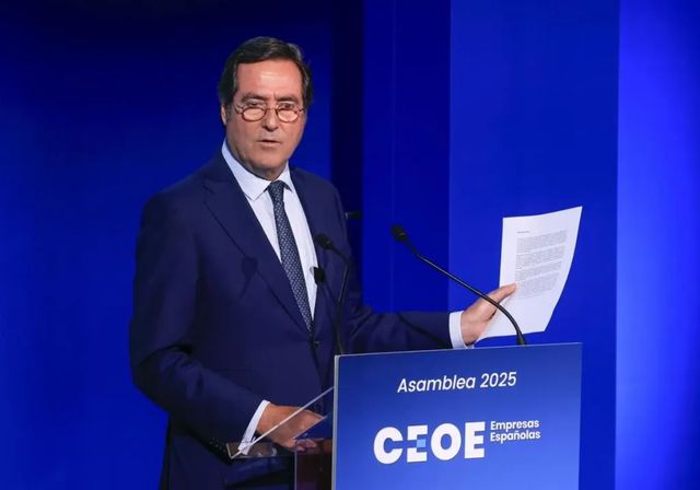 Garamendi denuncia que «los escándalos de corrupción» en el Gobierno están ahuyentando las inversiones