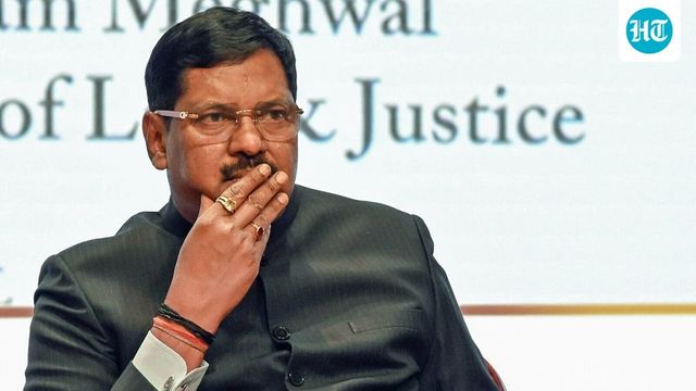 Shoe Thrown At CJI Gavai During Court Proceedings