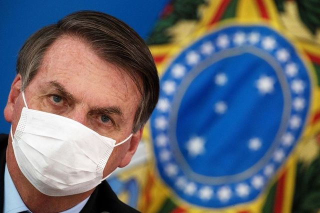 Președintele Braziliei, supus unui test, după ce a prezentat simptome de Covid-19. Când se vor afla rezultatele