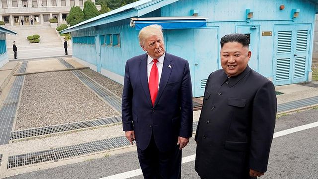 Ким Чен Ын пригласил Трампа в Пхеньян