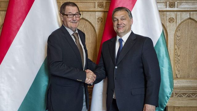 Orbán Viktor mond beszédet Pásztor István temetésén