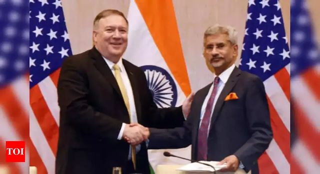 Jaishankar, Pompeo Discuss Security in Indo-Pacific Region, Cooperation in Covid-19 Efforts on Phone