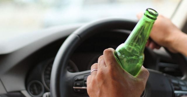 Rusko chce zavést povinné alkoholové zámky v autech