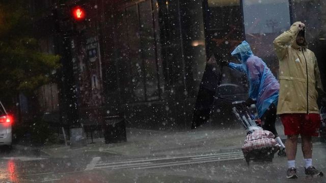 2,600 Flights Cancelled, Thousands Without Power As US Braces For Storms
