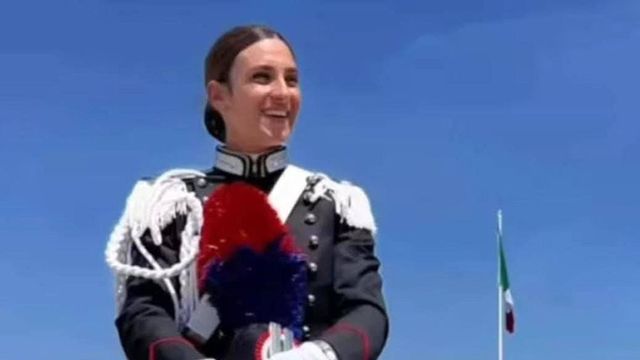 La comandante dei carabinieri Laura Grillo trovata morta in caserma: aveva 28 anni. Ipotesi suicidio