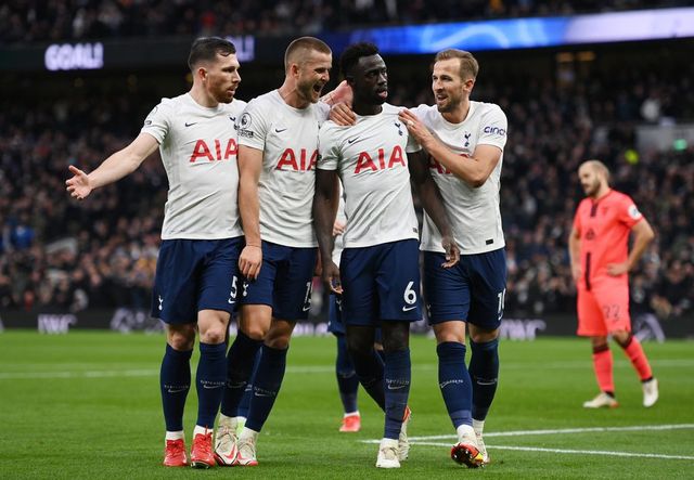 Emergenza Covid per il Tottenham di Conte: 11 positivi tra giocatori e staff