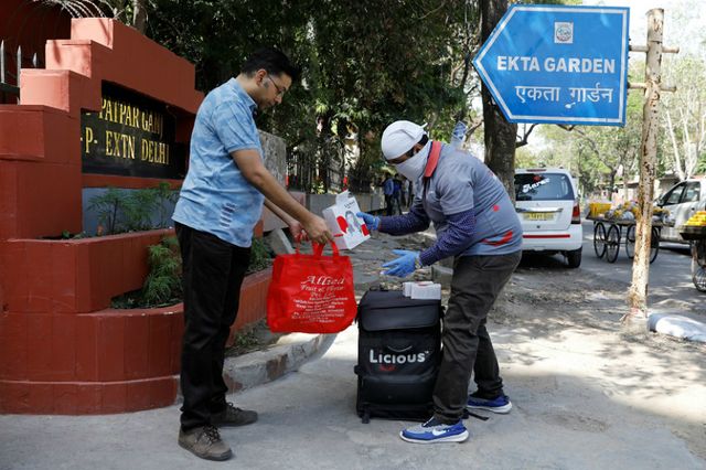 As Delivery Workers Emerge as Frontline Soldiers, Govt Warms to e-commerce