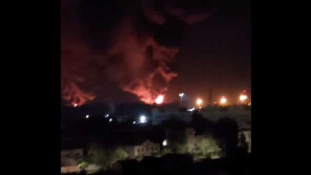 Bază militară rusă în flăcări după un atac cu drone ucrainene, două avioane au luat foc