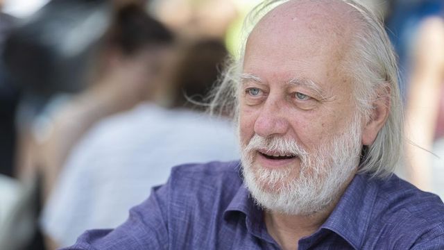 Krasznahorkai László kapta az irodalmi Nobel-díjat