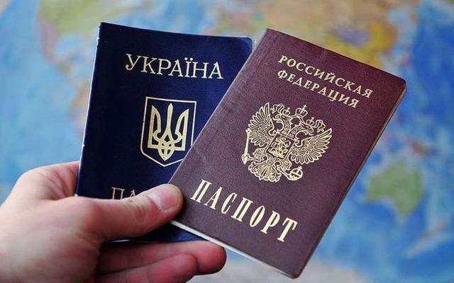 Российские паспорта жителей Донбасса признаны недействительными в Украине