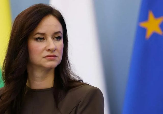 Lituania cierra su frontera y ordena derribar globos que llegan de Bielorrusia