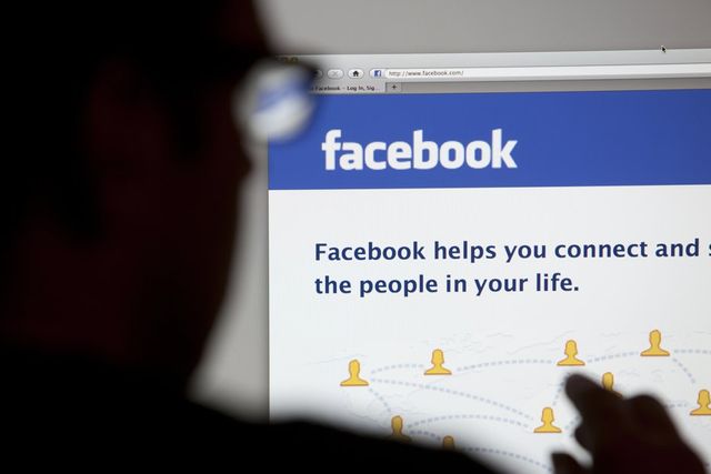 Facebook spune că a eliminat 5,4 miliarde de conturi false de la începutul anului
