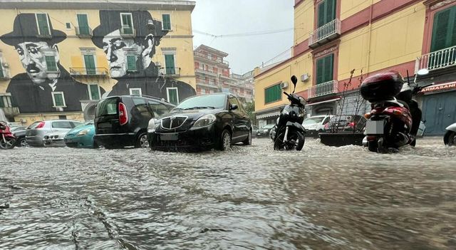 Allerta meteo domani 16 novembre per maltempo e temporali, le regioni a rischio