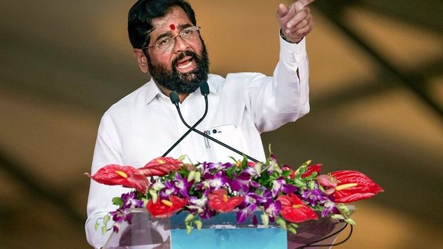 Shiv Sena Sends Notice to 4 Thackeray Group MPs for Not Following Whip During Women's Bill Debate