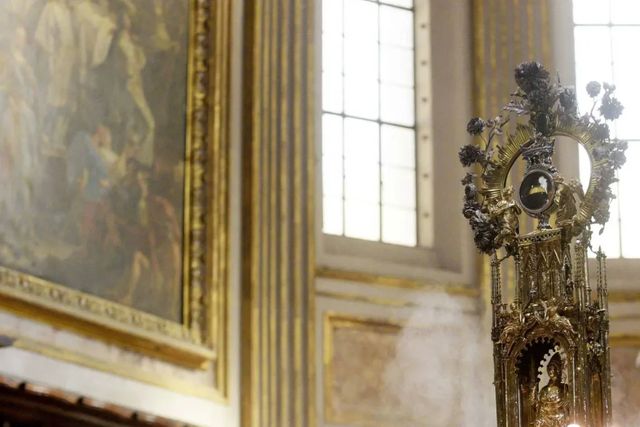 Napoli, si ripete il miracolo di San Gennaro
