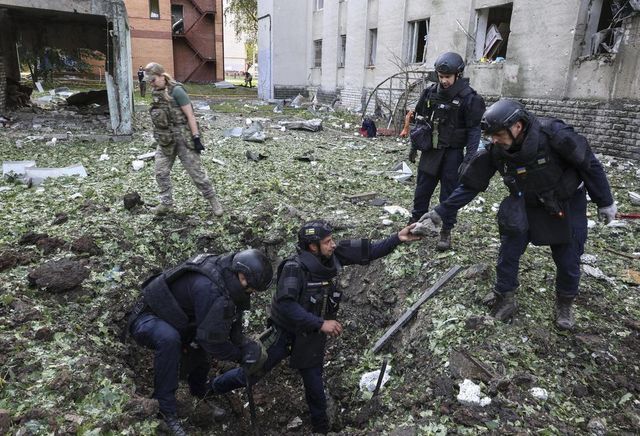 Kiev, Mosca ha lanciato il più grande attacco da inizio guerra