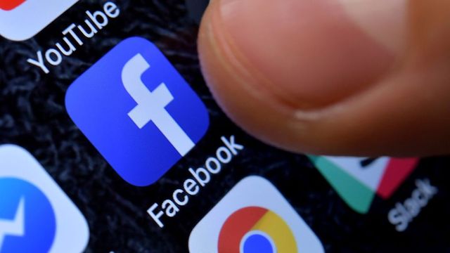 Több mint hárommilliárd hamis felhasználói fiókot törölt a Facebook fél év alatt