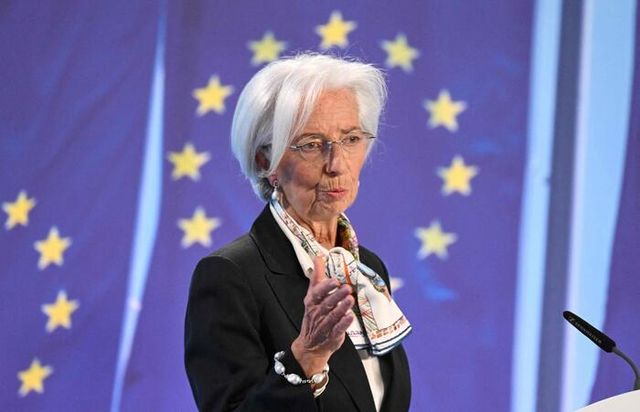 Lagarde ai leader Ue, prevediamo prosegua calo inflazione