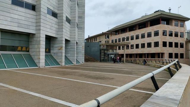El condenado por violar a su hija en Lleida no entrará en prisión