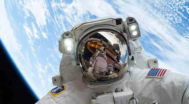 NASA cauta astronauti pentru misiuni pe Luna si pe Marte. Acestea sunt conditiile de angajare
