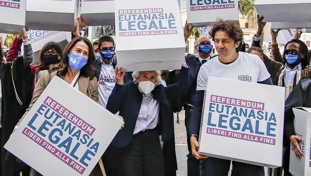 Fine vita: Fico, serve una legge sull'eutanasia