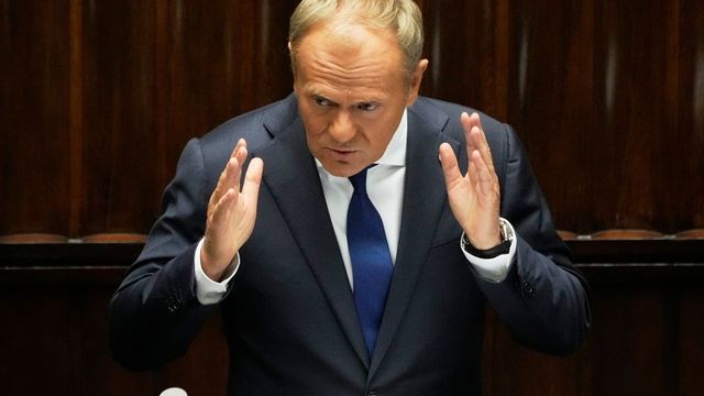 Tusk gana la moción de confianza del Parlamento de Polonia tras el desastre en las presidenciales