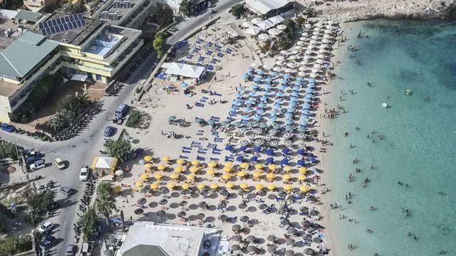 Estate: attesi 66 milioni turisti e 267 milioni presenze, bene italiani