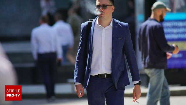 Franța interzice fumatul pe plaje, în parcuri și în apropierea școlilor