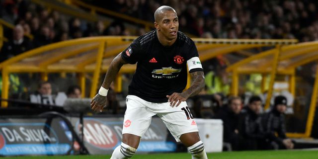 Inter Milan Sign Ashley Young from Manchester United on 6-Month Deal
