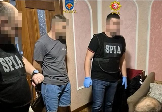 Șef de sector al Poliției de Frontieră, arestat pentru răpirea a doi ucraineni