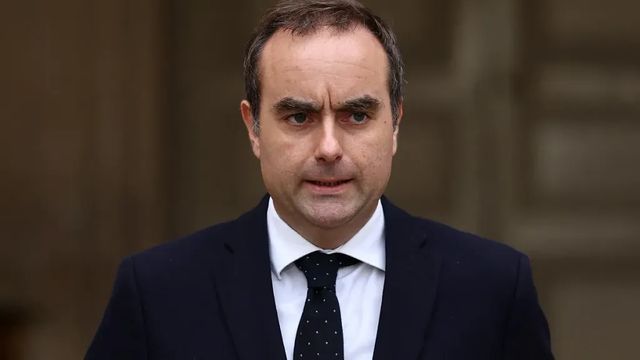 ++ Lecornu annuncia in Parlamento, 'sospesa riforma pensioni' ++