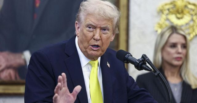 Trump, apel cu Putin înainte de vizita lui Zelenski la Casa Albă