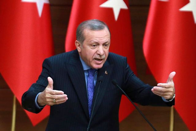 Erdogan va discuta cu cabinetul turc despre aderarea Suediei la NATO