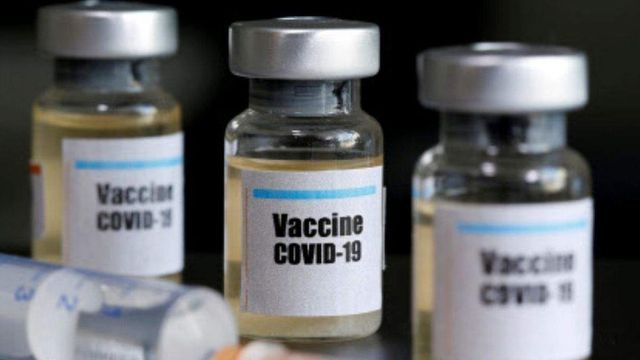 Compania Moderna a anunțat când ar putea primi autorizația de utilizare de urgență pentru vaccinul său anti-Covid