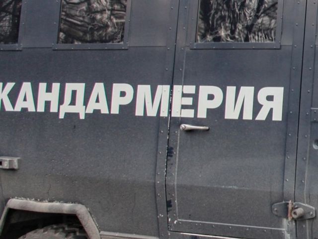 Французинът, задържан за блудство с малолетни, остава в ареста